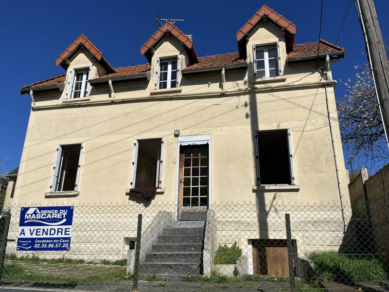 Maison à vendre sur le Trait 76580 dans un secteur calme - 30 min de Rouen.