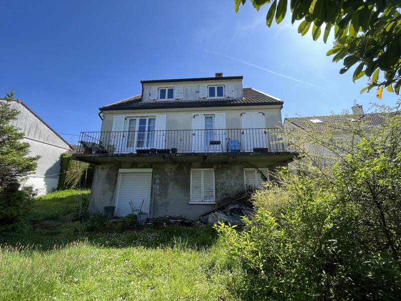 Maison individuelle, à vendre, avec vue Seine située au Trait - Proximité écoles et commerces