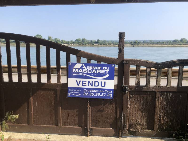 A vendre : Maison de caractère à Villequier sur les bords de Seine - Rare sur le marché - Secteur recherché !