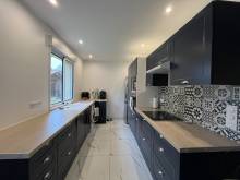 Maison individuelle de 2000 - Viable de plain pied - En excellent état, sur St Arnoult !